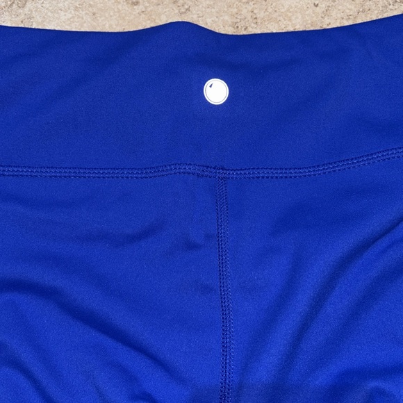 SALE🎉 YOGALICIOUS Bonded blue/gray & mesh leggings - Picture 8 of 11